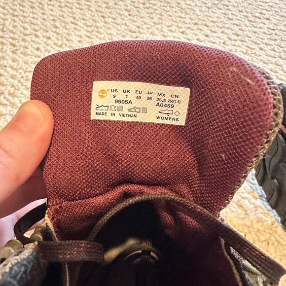Timberland women’s hiking boots size 9 - Picture 3 of 3